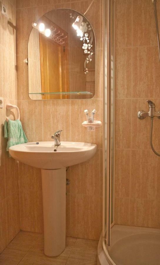 Vivienda Rural El Mirador De Enix Villa Eksteriør billede